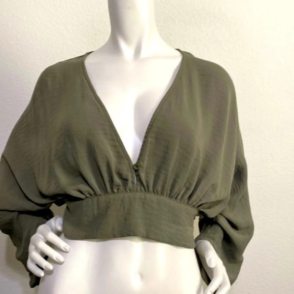 MP/C Olive Green Wide Sleeve Cropped Top Size Small - Picture 1 of 5